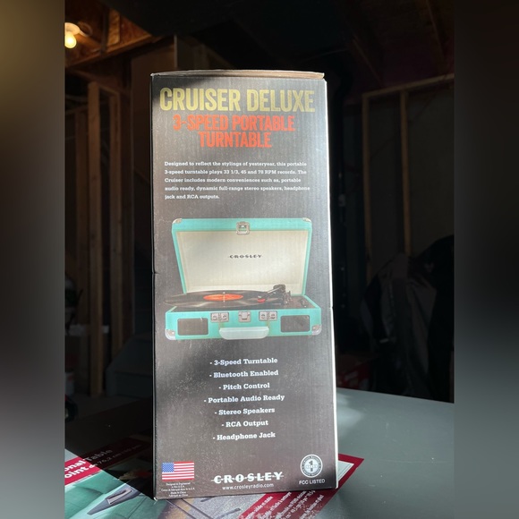 Crosley Portable Record Player - Picture 7 of 10